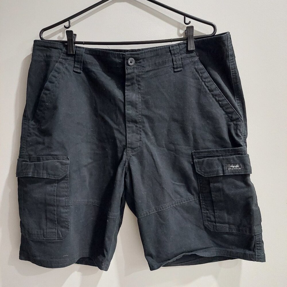Wrangler Authentics Men's 38 Classic Cargo Stretch Shorts Relaxed Fit Utility